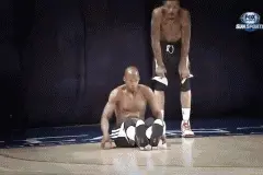 你想像库里一样投出超远三分球吗？图解增加你的投篮力量图片