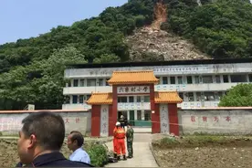 融安县发生山体塌方 一所农村小学教学楼被砸 21人受伤图片