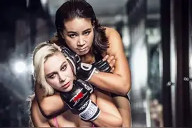 她是中国的龙达-鲁西，女子防身术所向披靡，MMA身价国内最高图片