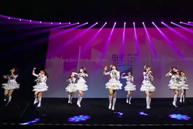 魅族新品魅蓝3发布：2.5D玻璃八核处理器，售价599元起图片