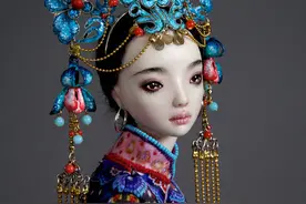 美到让人窒息的俄罗斯瓷娃娃，材料甚至用上了施华洛世奇水晶图片