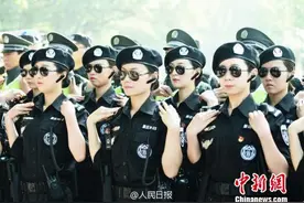 西湖亮相首支女子巡逻队 游客：太拉风了图片