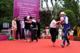 营山县举办首届单身职工相亲大型联谊活动图片