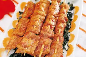 沙茶烤肉串 与众不同的肉串图片
