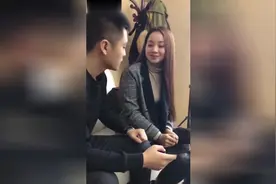 男人一辈子可能会有很多的女朋友，但有一个陪你一辈子的就很难得