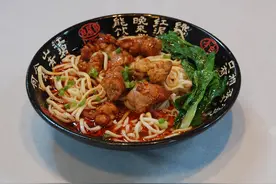 高血压患者要当心！一碗面也能让你血压升高！图片