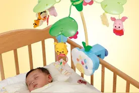 纳尼！这款婴儿床铃变身健身架？吊炸天~图片