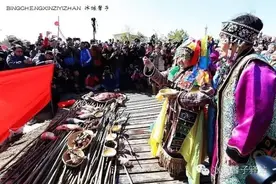 知道鄂伦春“萨满”是怎样祭江祈福的吗？看看中国最后的"萨满”图片