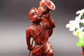 小叶紫檀集结号，整料掏空制作，独具匠心！图片