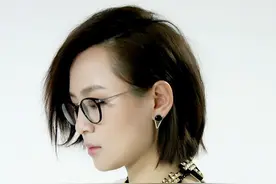 同父异母的妹妹二十年后突然找上门，她说的一句话让我心碎图片