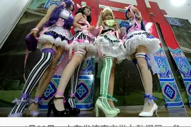 济南动漫展未成年女孩被无良记者拍裙底， 最小者仅11岁图片