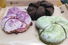席卷社交平台 网红“脏脏包”究竟值不值得排队买？图片