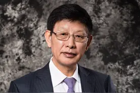 孙喜双董事长兑现承诺 大连足球提前两轮重返中超图片