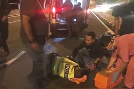 大马一华裔男子撞交警被扣留 疑圣诞节狂欢后醉驾图片