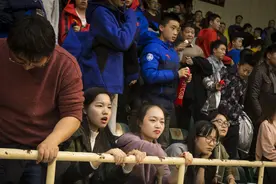 杭州德比2 广厦赢稠州 幸福的篮球迷已经开始憧憬季后赛了图片