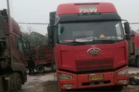 双清超限检测站开展年终超限运输整治行动图片