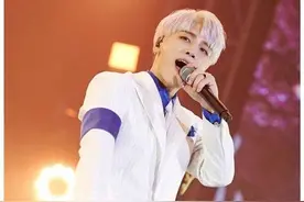 韩国男团SHINee成员自杀 年仅27岁图片