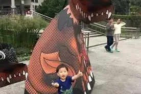太吓人！感冒居然引发孩子走路一瘸一拐图片
