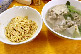 10块钱吃到饱的塔脚干面图片