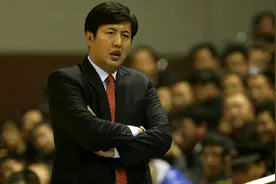 丁伟：丁锦辉的伤病是疲劳导致图片