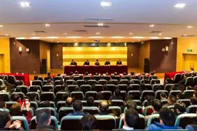 再有副部级大学调整党委书记图片