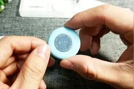 米家有品入手的秒秒测蓝牙体温计开箱体验视频封面