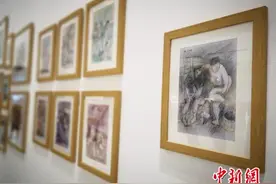 罗中立《父亲》创作手稿亮相四川美术学院图片