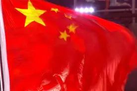 央视新闻年终盘点丨回眸2017 三分钟带你穿越这一年视频封面