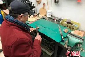 成都“乒乓爷爷”：我只是一名坚守64年的老钳工图片