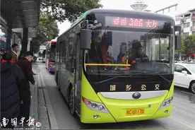 《城乡公交过市区不能上下客？》后续：已获准在桂林市区站点停靠图片