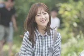 《狼族少年》朴宝英童年可爱照全记录，有没有整容一看便知！