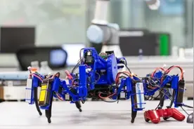 西门子推出能3D打印的"蜘蛛"机器人原型图片