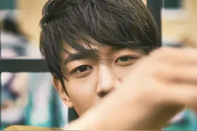 SHINee成员珉豪德国拍摄时装杂志写真曝光图片