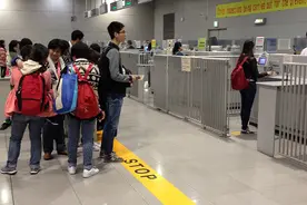 如何优雅的睡关西国际机场图片