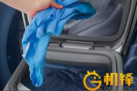 三星智能滚筒洗衣机 随时添洗不再烦恼图片