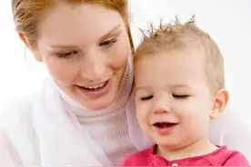 漂亮孕妈头胎更易生女儿？图片