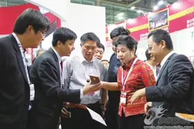 中国体博会德州体育产业秀“肌肉”图片