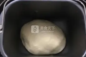 好吃的不要不要的豆沙三角包图片