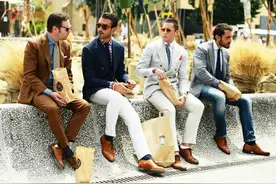 春天选一条好裤子，就是坐上迈向幸福的小列车图片