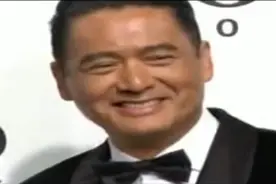 周润发唯一亲生女儿曝光，孩子是谁生的至今都未公开视频封面