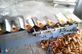 超级食品工厂系列：冰激凌/甜筒的自动化制造，看了让人眼馋啊