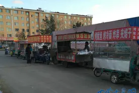 呼和浩特：食品流动摊贩无证经营 卫生保证难图片