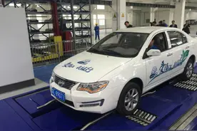 中联达通广布局PPP项目 机器人换电池仅需3分钟图片