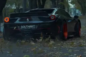 法拉利458下穿隧道的那一脚油，声浪真的是好听到爆视频封面