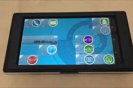 网友完美还原《命运石之门0》手机 自带助手叫床机能图片