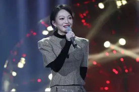 张韶涵成《歌手》首位女性音乐串讲人 鬼马风格燃动现场图片
