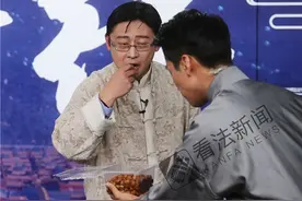 大清律走出最帅“孔乙己” 演绎七尺男儿引爆笑图片
