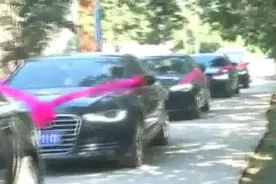 山西临汾农村豪华的结婚车队，这么豪华的接亲车队在农村好有面子图片