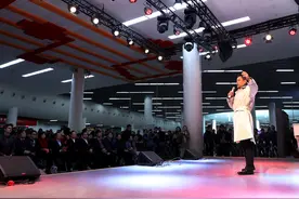 （社会）（2）上海地铁音乐角举行第500场公益演出图片