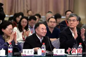 17位院士专家受聘中国新一代人工智能发展战略研究院图片